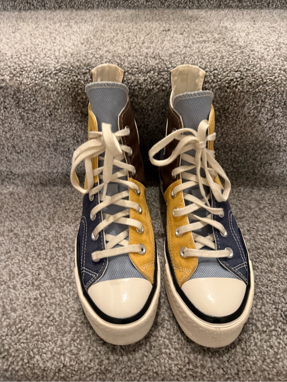 Colorblock High-Top Converse - Picture 4 of 9